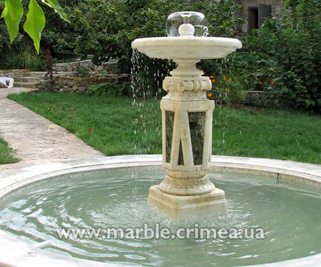 Фонтан из мрамора