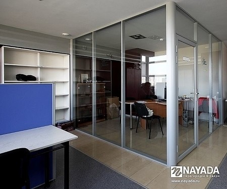 Алюминиевая офисная перегородка NAYADA Standart