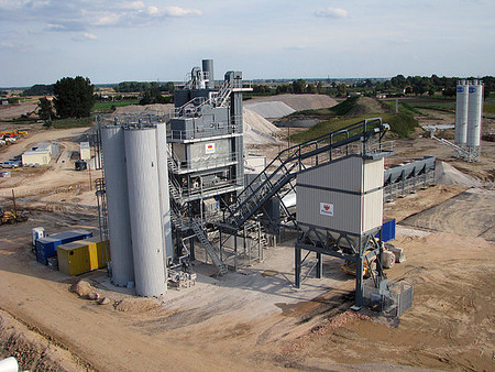 Мобмльный асфальтный завод RoadStar Mini