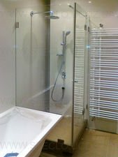 Стеклянная душевая кабина — СтеклоСтрой Стеклянная душевая кабина — СтеклоСтрой