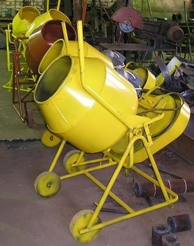 Бетономішалка БС 120 (ременно звенная)